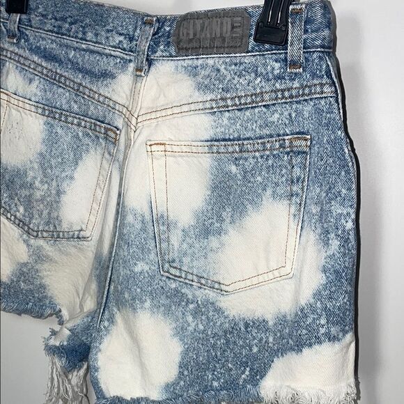 Gitano Blue Distressed Jean Shorts with Frayed Hem - Picture 5 of 7